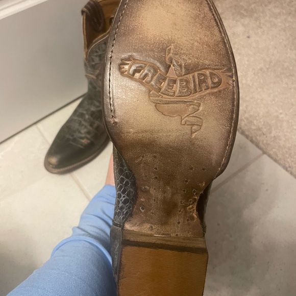 Freebird by Steven Distressed Graphite Zamora Western Boots - Picture 7 of 8